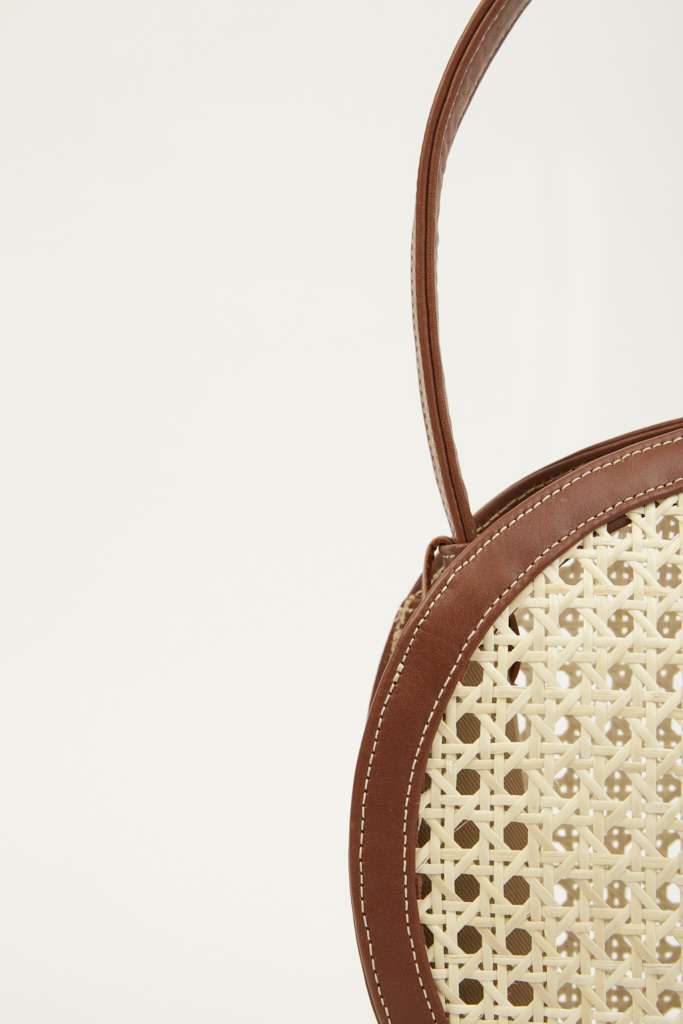 BROWN CHAÎSE BALLON HANDBAG