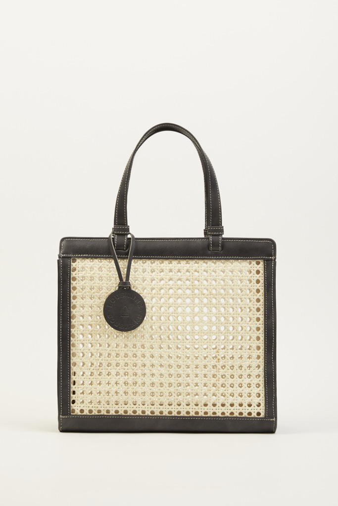 BLACK CHAÎSE CARRÉ HANDBAG