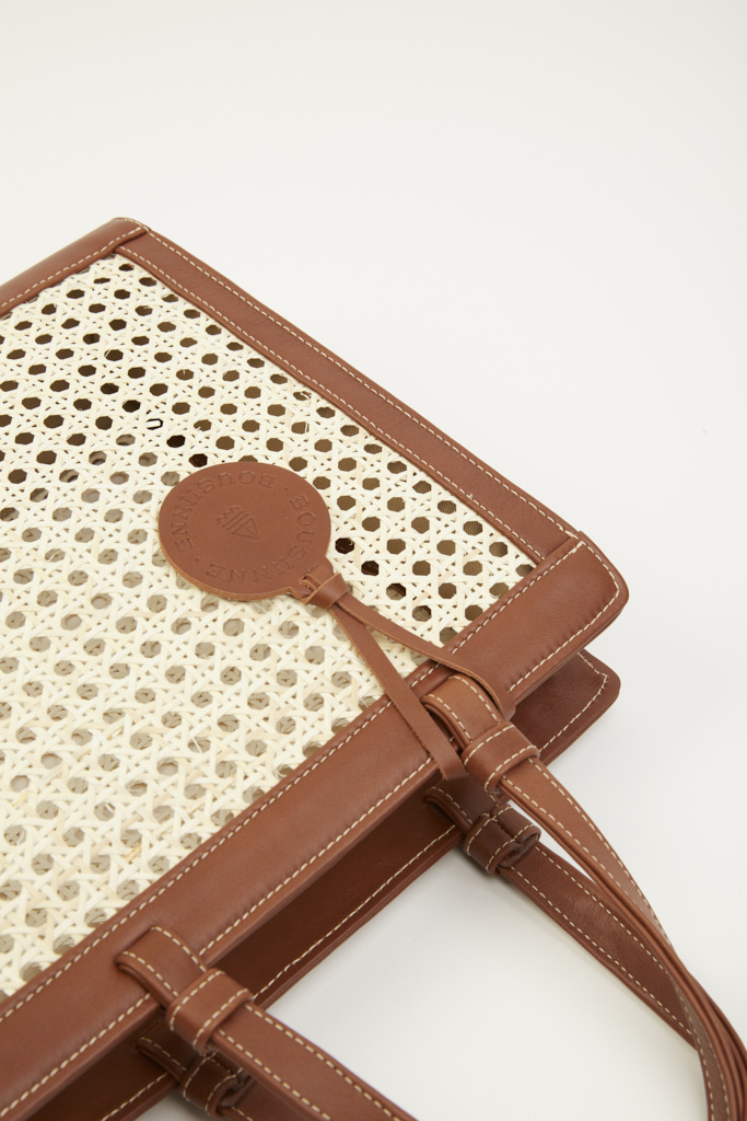 BROWN CHAÎSE CARRÉ HANDBAG