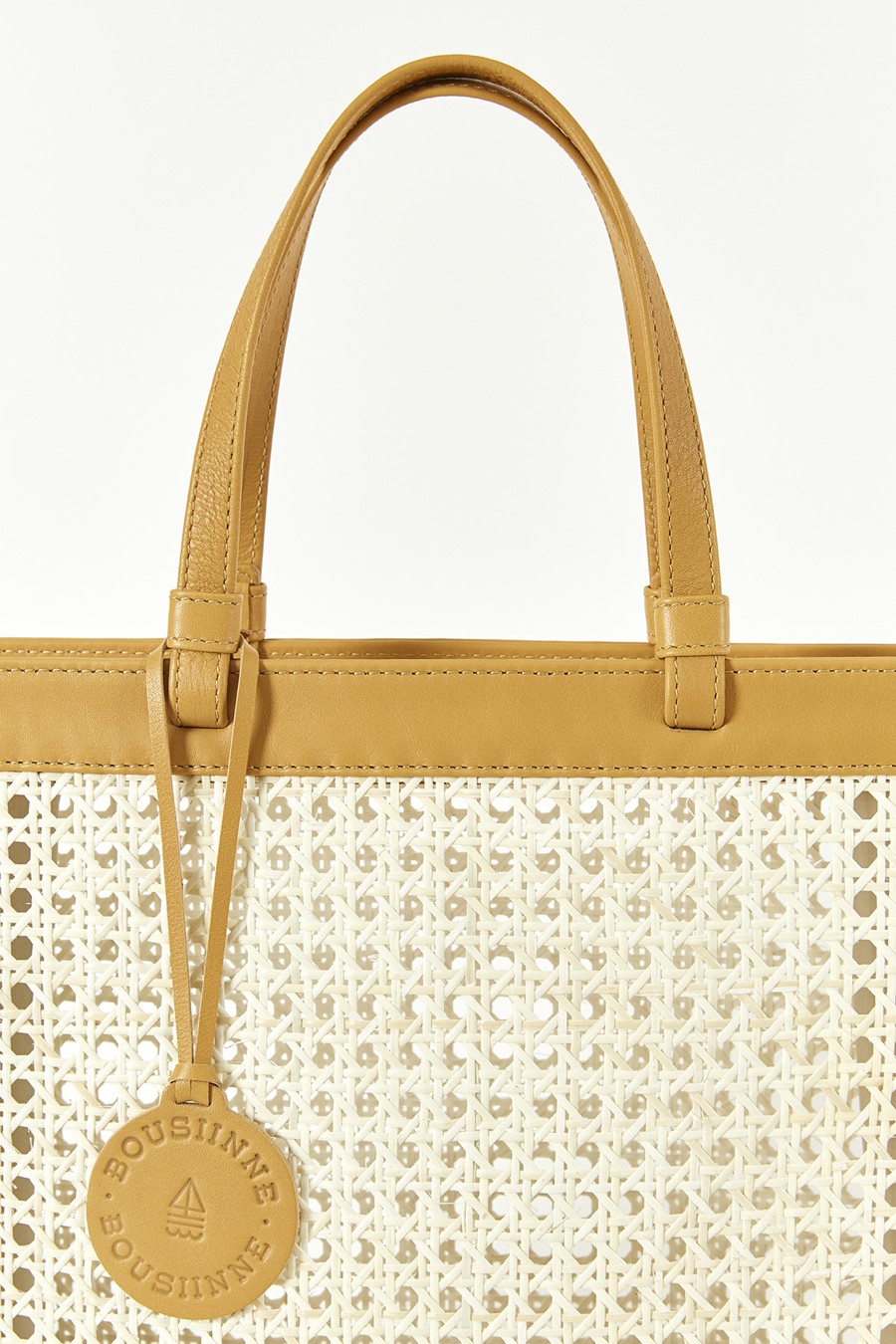 MUSTARD CHAÎSE CARRÉ HANDBAG