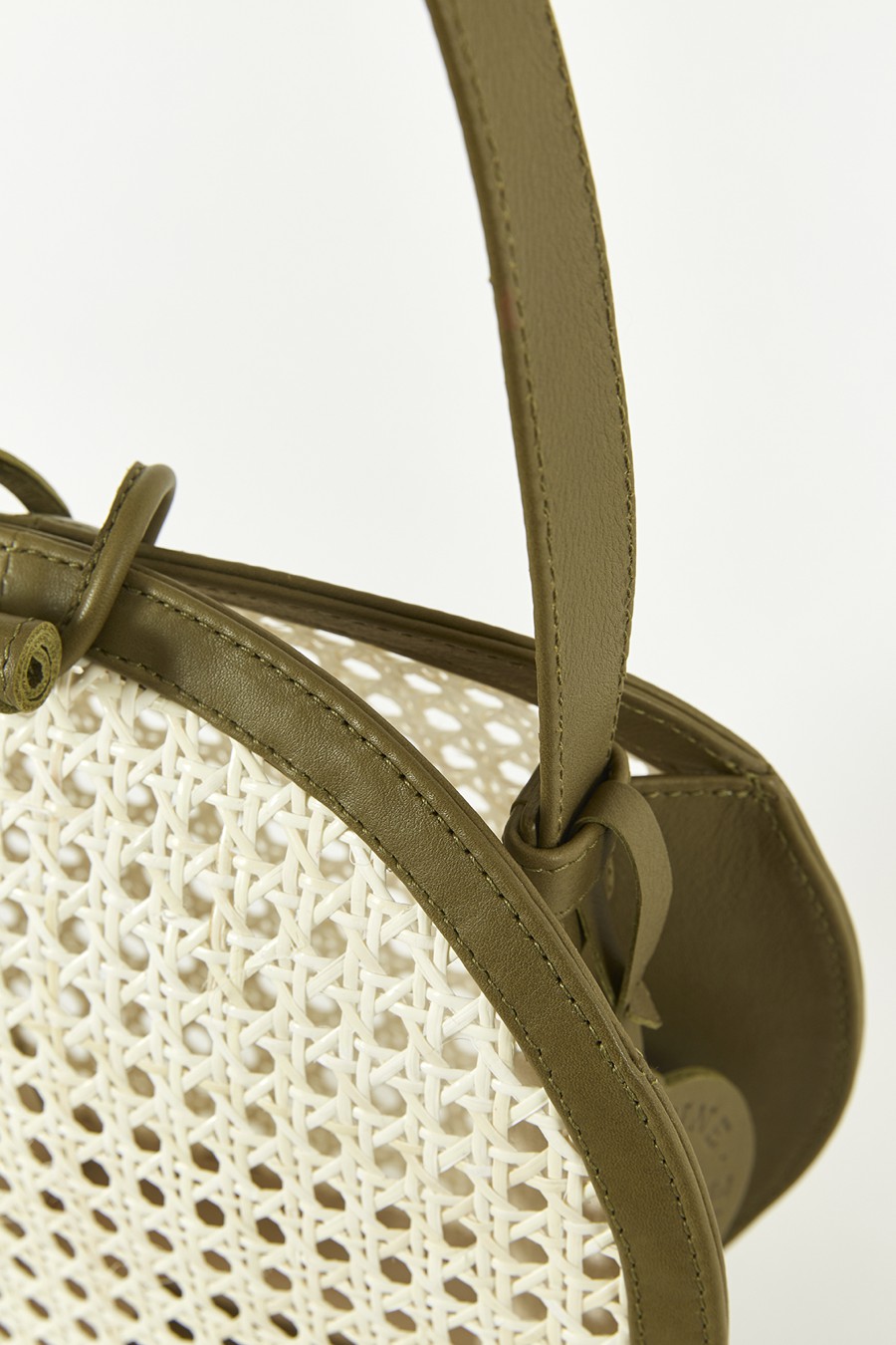 KHAKI CHAÎSE BALLON HANDBAG